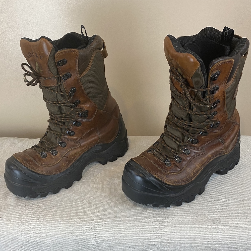 Rocky Winter Hunting Extreme Boots Men's size 9
